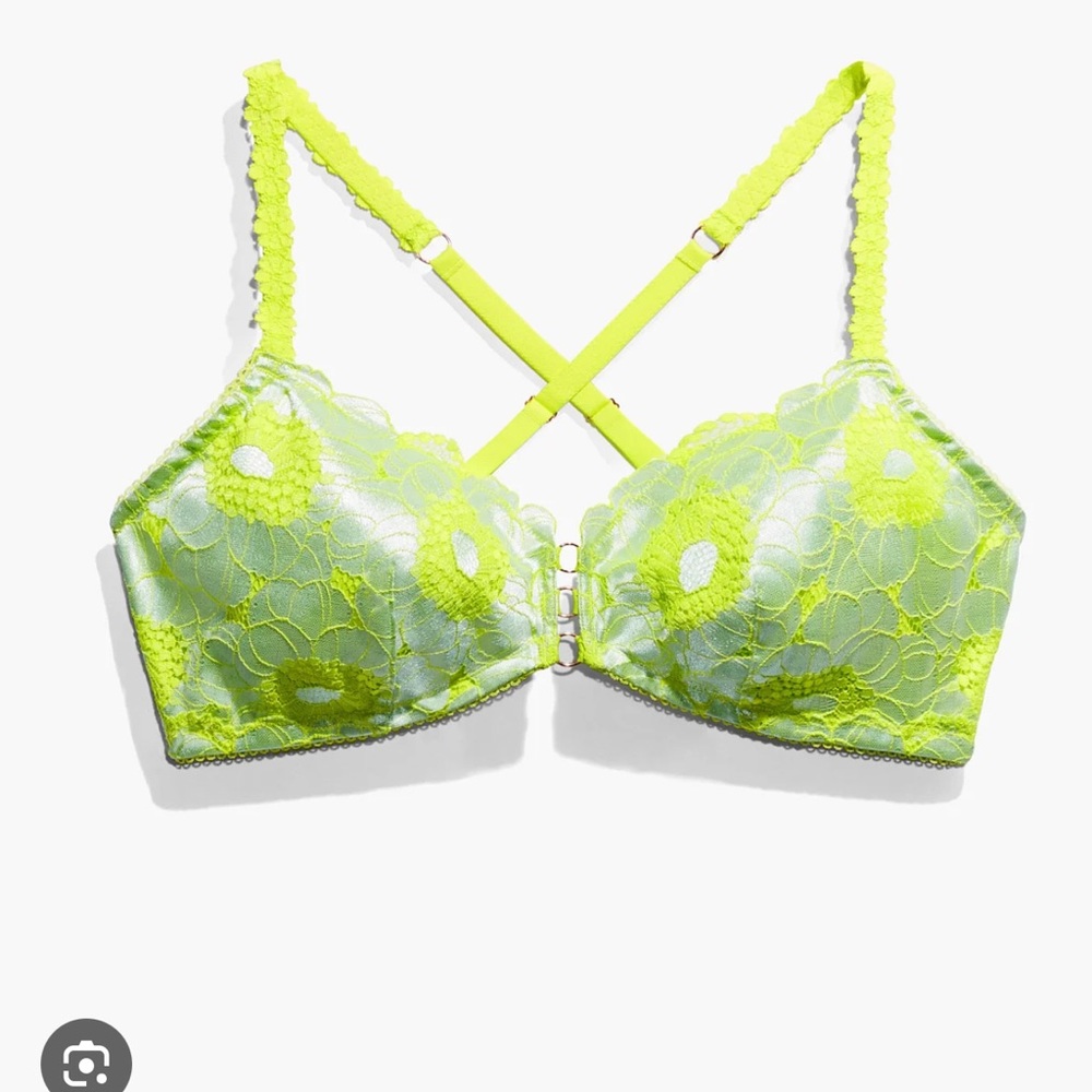 NWT PERFECT POPPIES LACE BRALETTE - SEASHELL BLUE POPPYLICIOUS LACE, size M